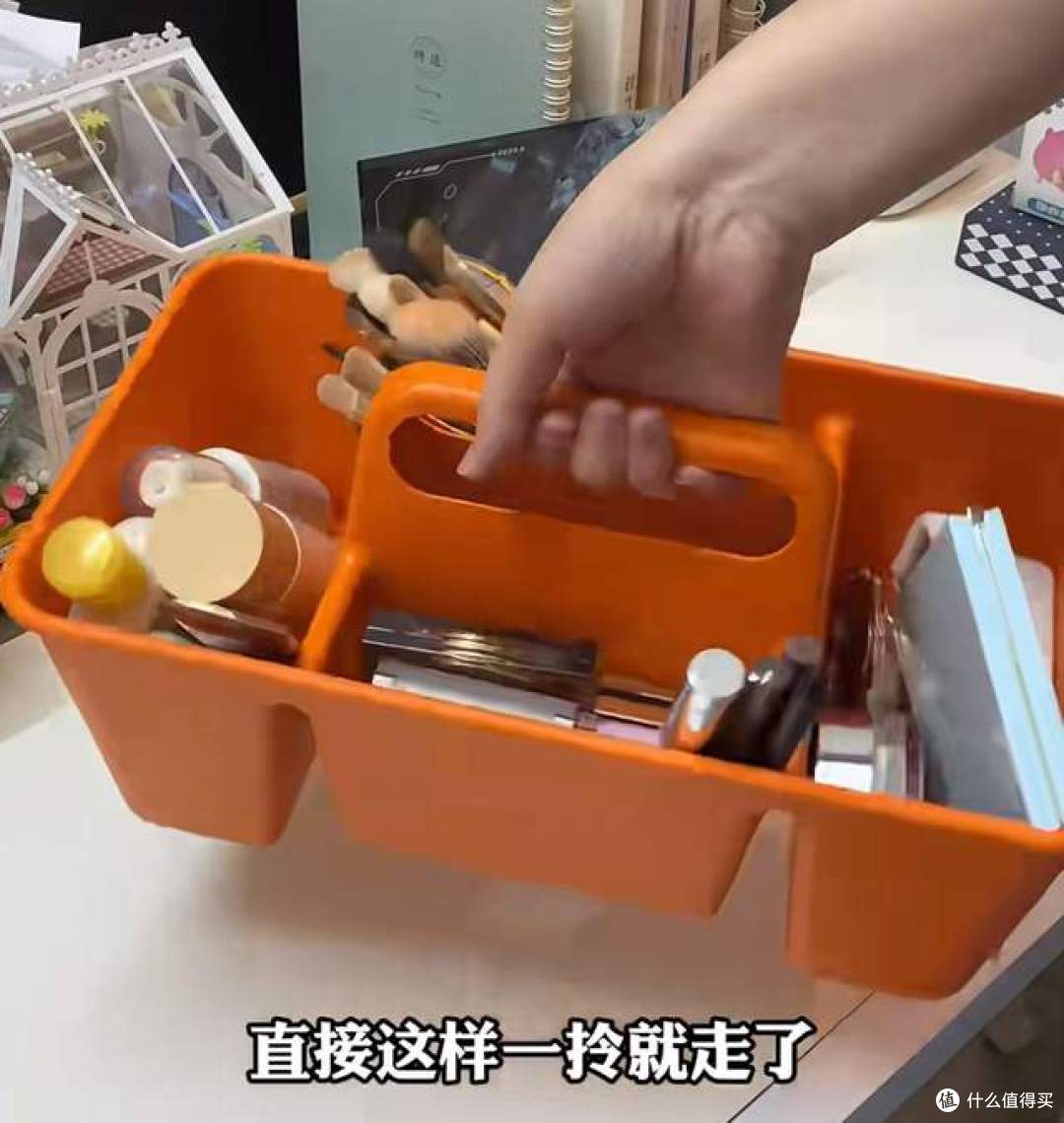 被网友的「跨界家居收纳」惊呆了,只是换个思路,就好用到离谱!