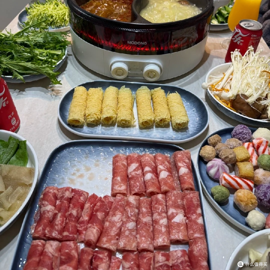 入冬第一顿火锅🍲 4 分钟沸腾!把欢聚暖到心坎里