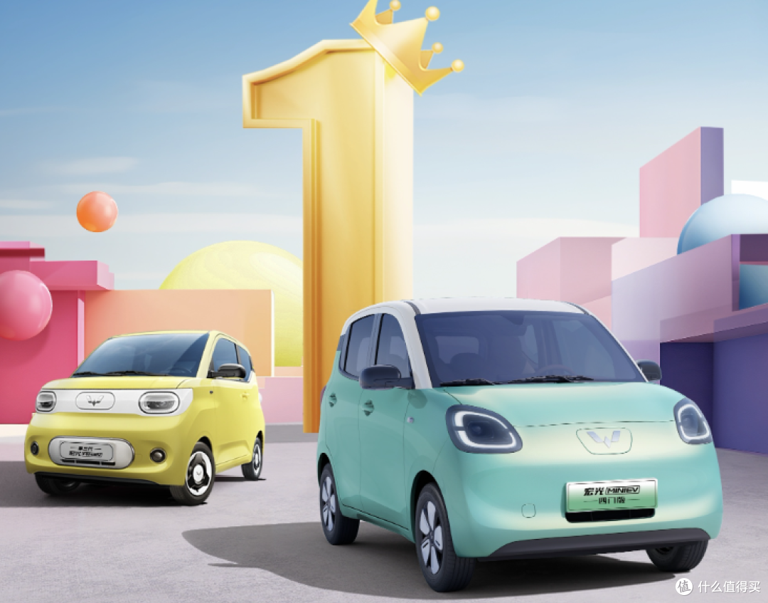 5.58万！五菱宏光MINI EV四门版新增301km版本，动力不变！