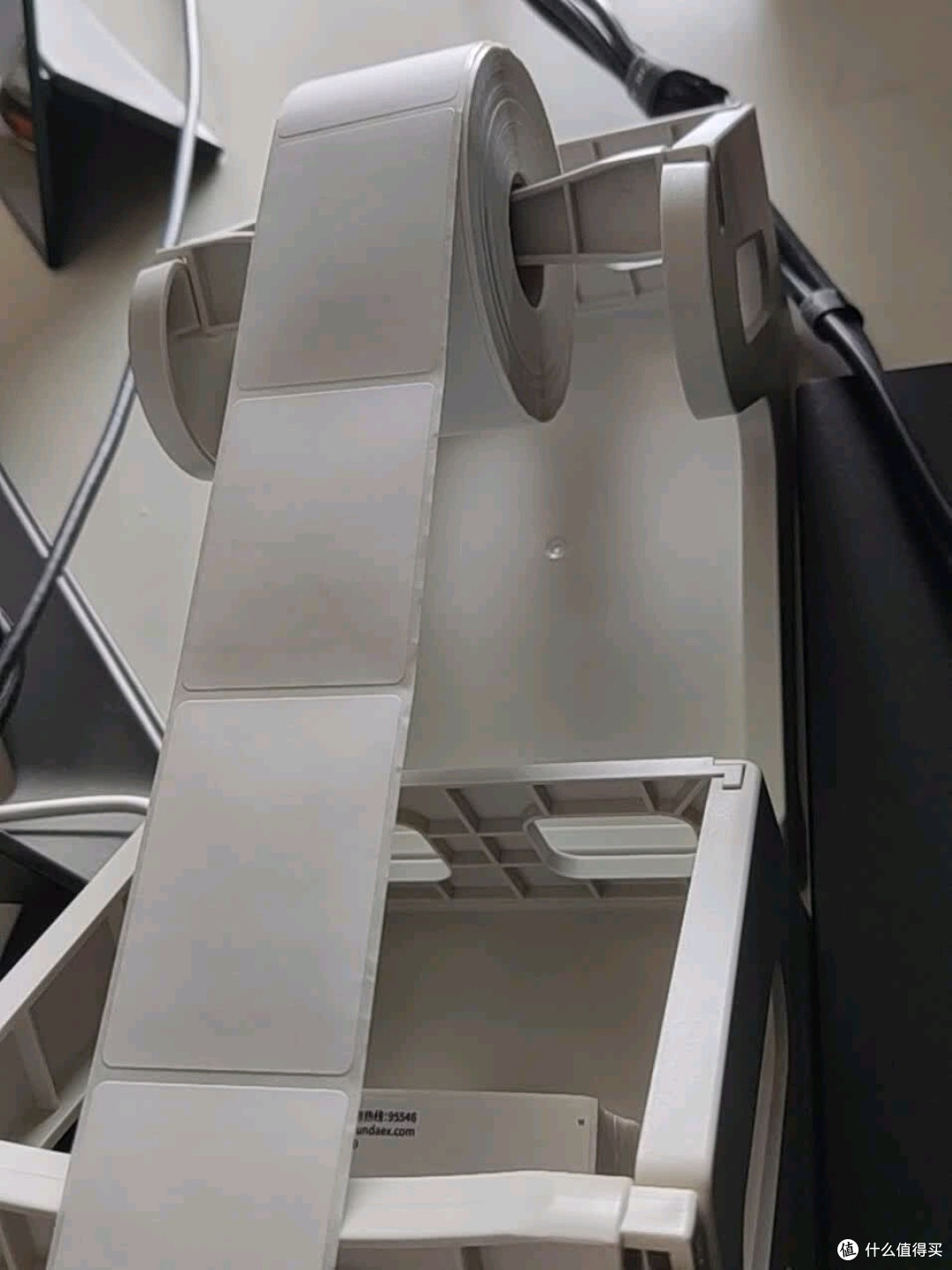 艾印APRT热敏标签打印机支架:整理快递面单