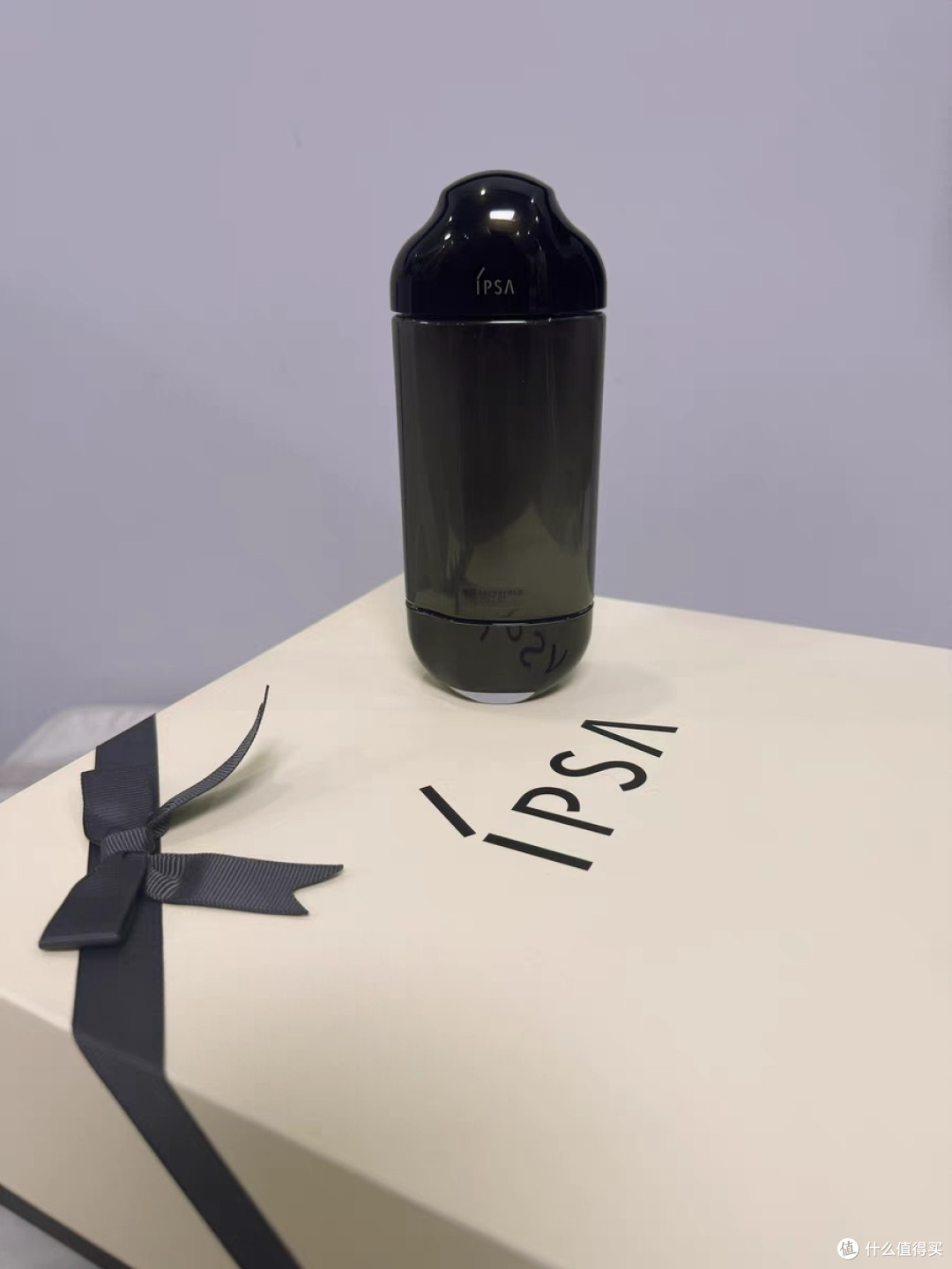 IPSA黑晶水精华:高效保湿抗老
