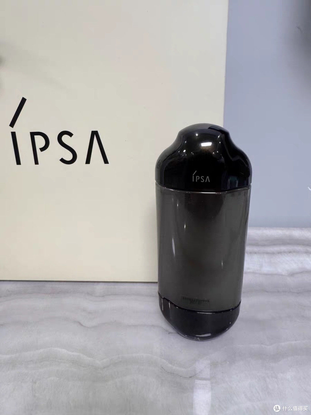 IPSA黑晶水精华:高效保湿抗老