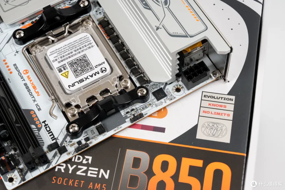 手提游戏盒子—铭瑄B850I+撼讯9060XT游荡者+机械大师C24装机分享