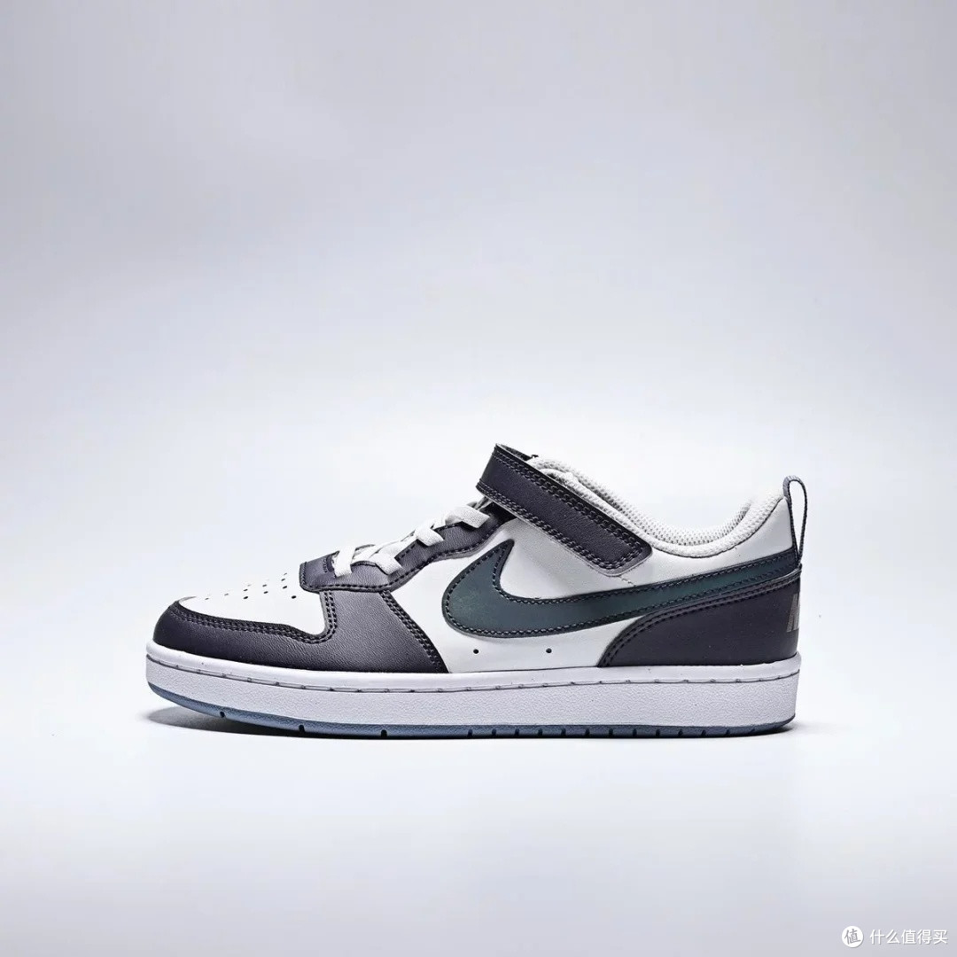 Nike幼童鞋：舒适透气全能