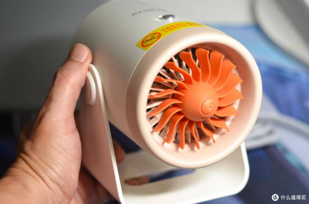 这个冬天再也不怕冷了，2秒速热、智能温控的西圣Warm Mini暖风机