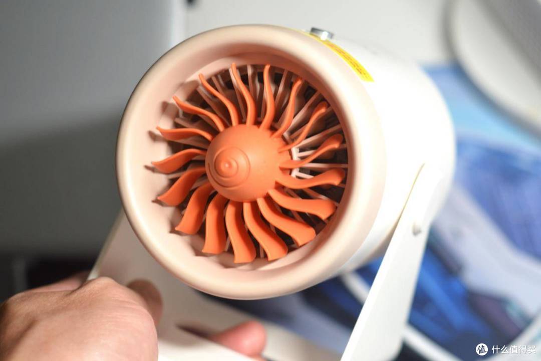 这个冬天再也不怕冷了，2秒速热、智能温控的西圣Warm Mini暖风机