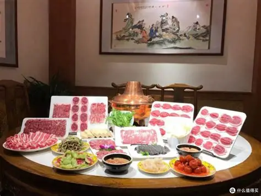 铜锅炭火沸,羊肉暖京城——北京铜锅涮肉的百年滋味与烟火传承
