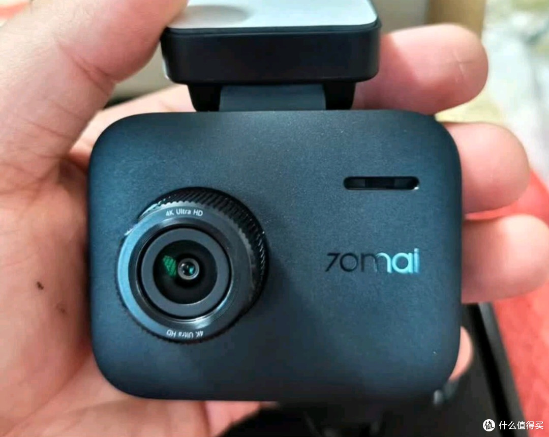 汽车好物来，70迈A400Pro：入门级4K行车记录仪