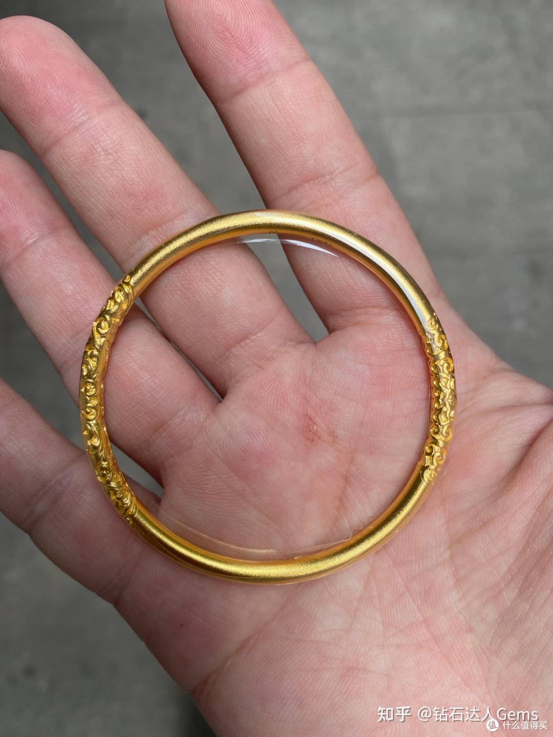 黄金价格波动新局：消费决策需“金”打细算_黄金首饰_什么值得买