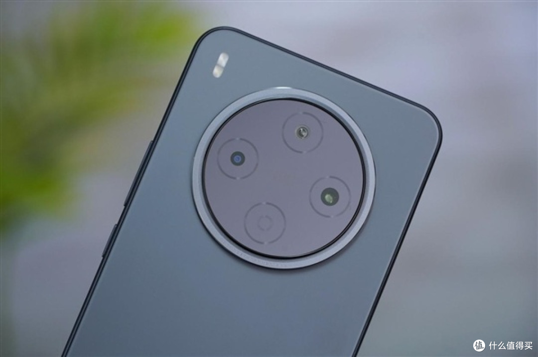 vivo Y500 Pro：国民小旗舰，让2亿像素走进你我生活