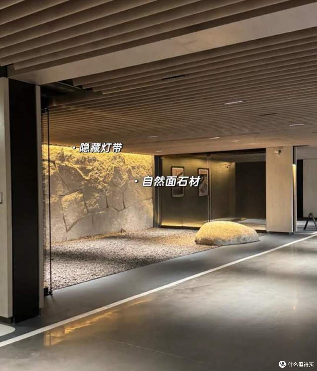 小区什么档次？看一眼地下车库就知道了，差距太明显了
