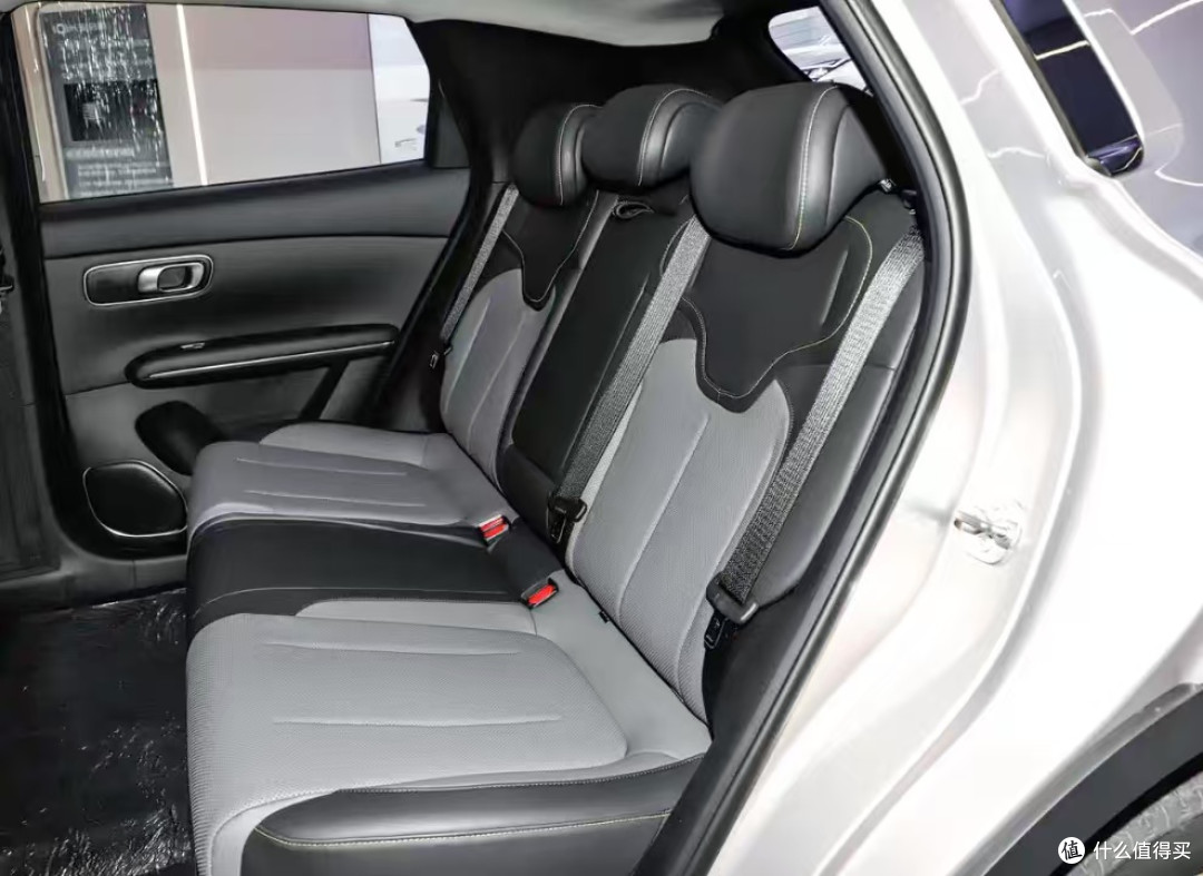 10万级纯电 SUV 新卷王!长安启源全新 Q05 11.21上市,506km 续航