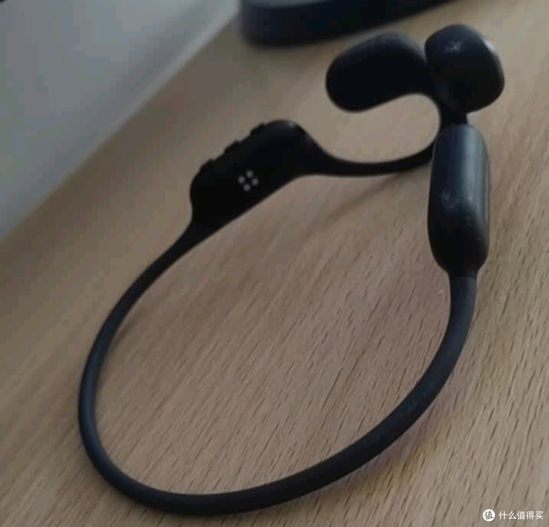 兰士顿AirWave Pro:运动耳机新选择