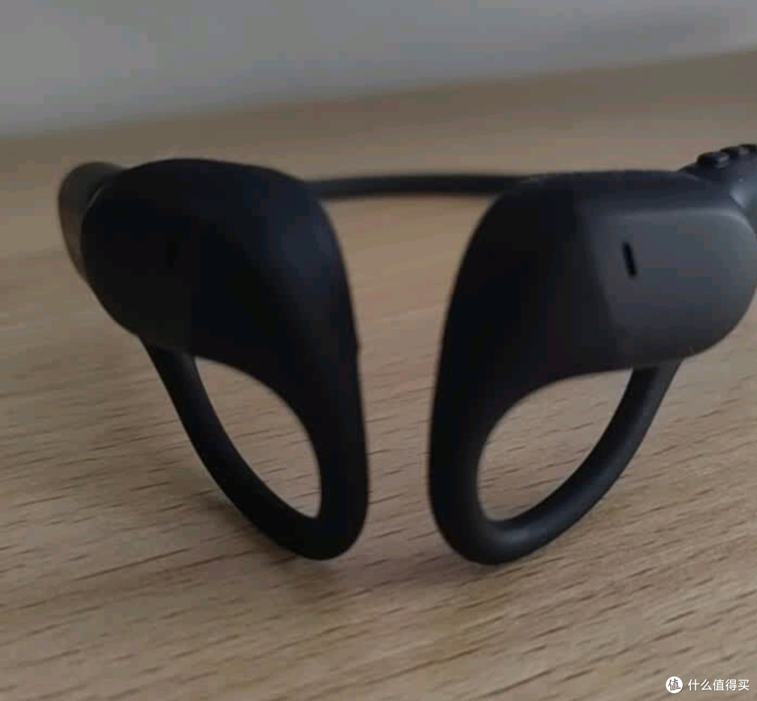 兰士顿AirWave Pro:运动耳机新选择