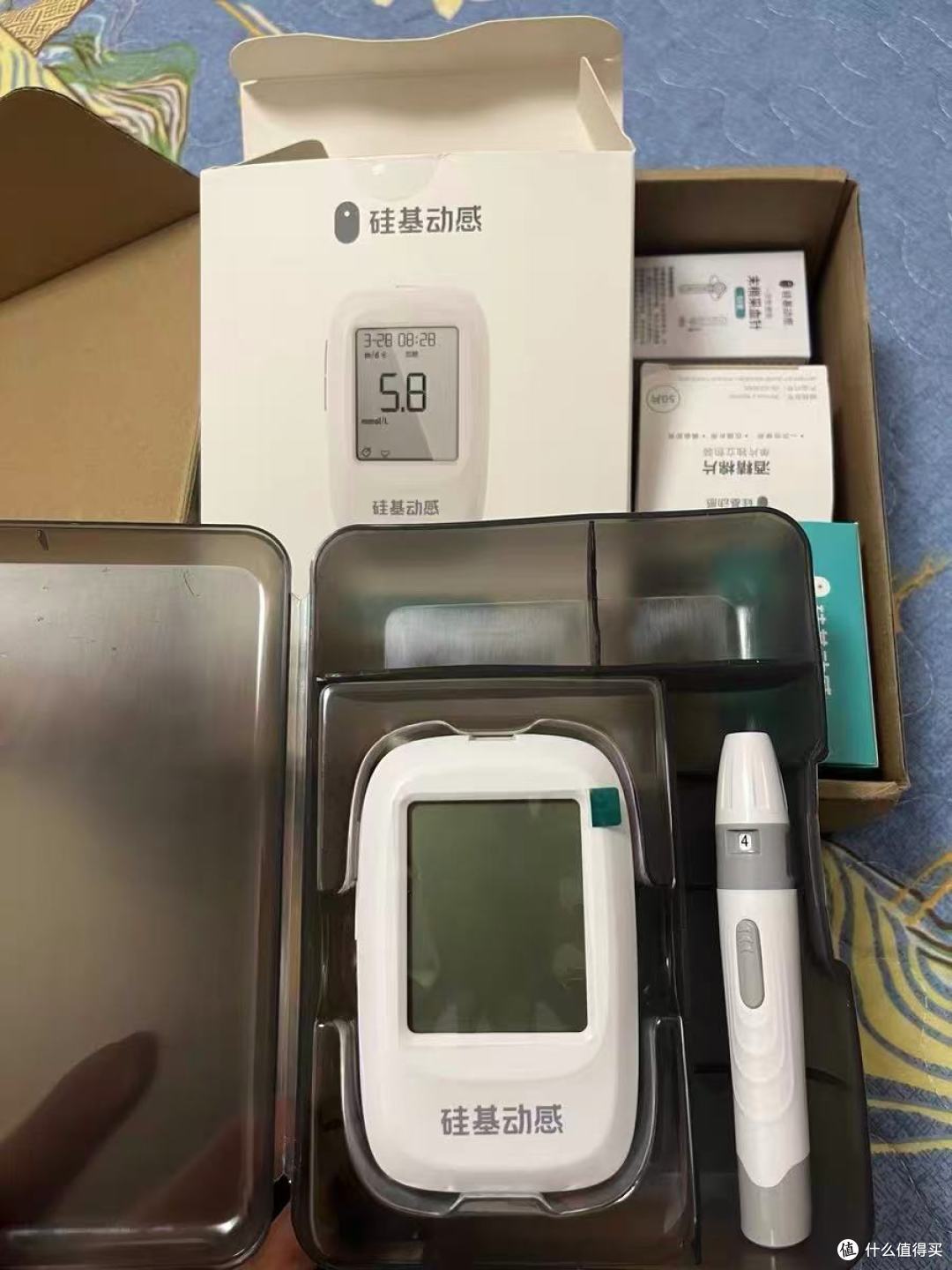糖友必看！免扎手指的血糖仪太香了！160天连测直接解放双手