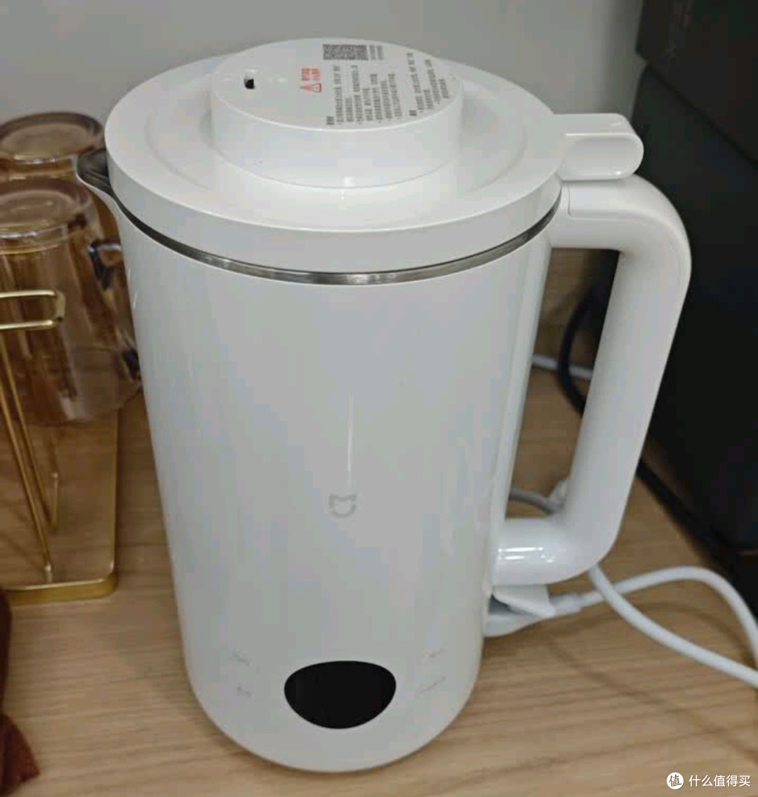 米家豆浆机:1L容量免手洗