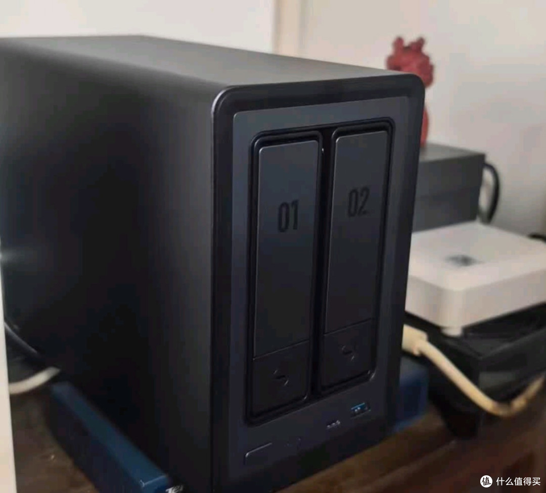 绿联私有云DXP2800iPhone17扩容神器+家庭AI记忆管家