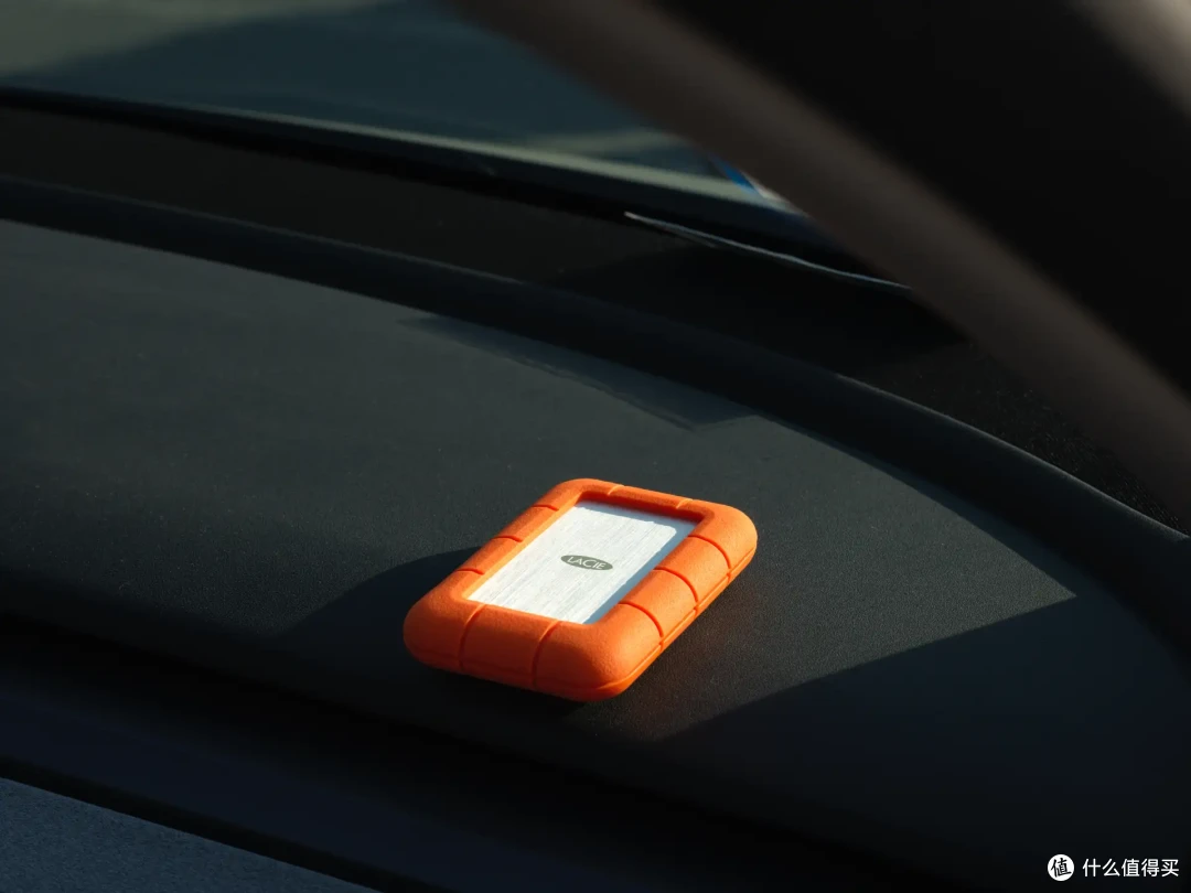 硬核玩家的终极装备|LaCie Rugged SSD4 金刚钻Plus