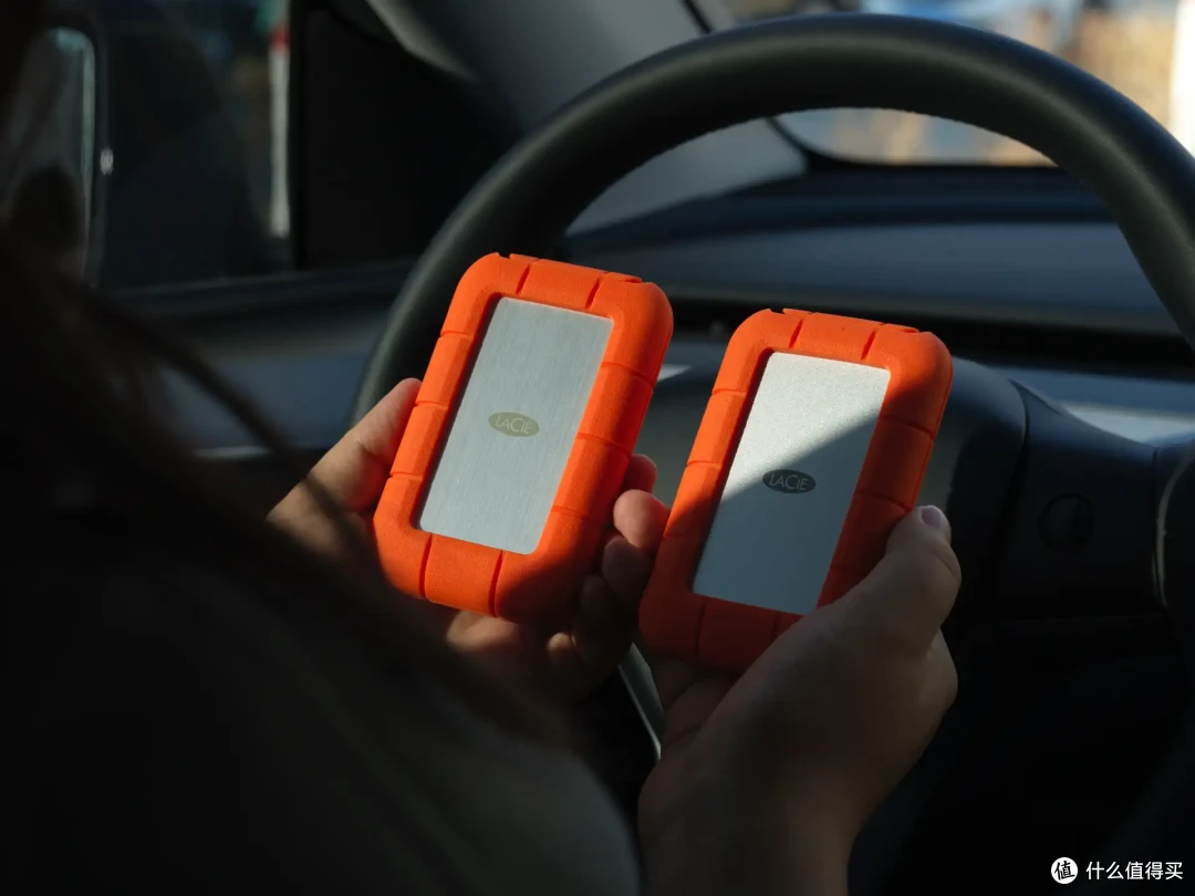 硬核玩家的终极装备|LaCie Rugged SSD4 金刚钻Plus