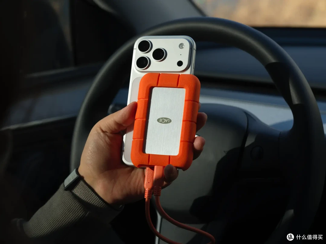 硬核玩家的终极装备|LaCie Rugged SSD4 金刚钻Plus