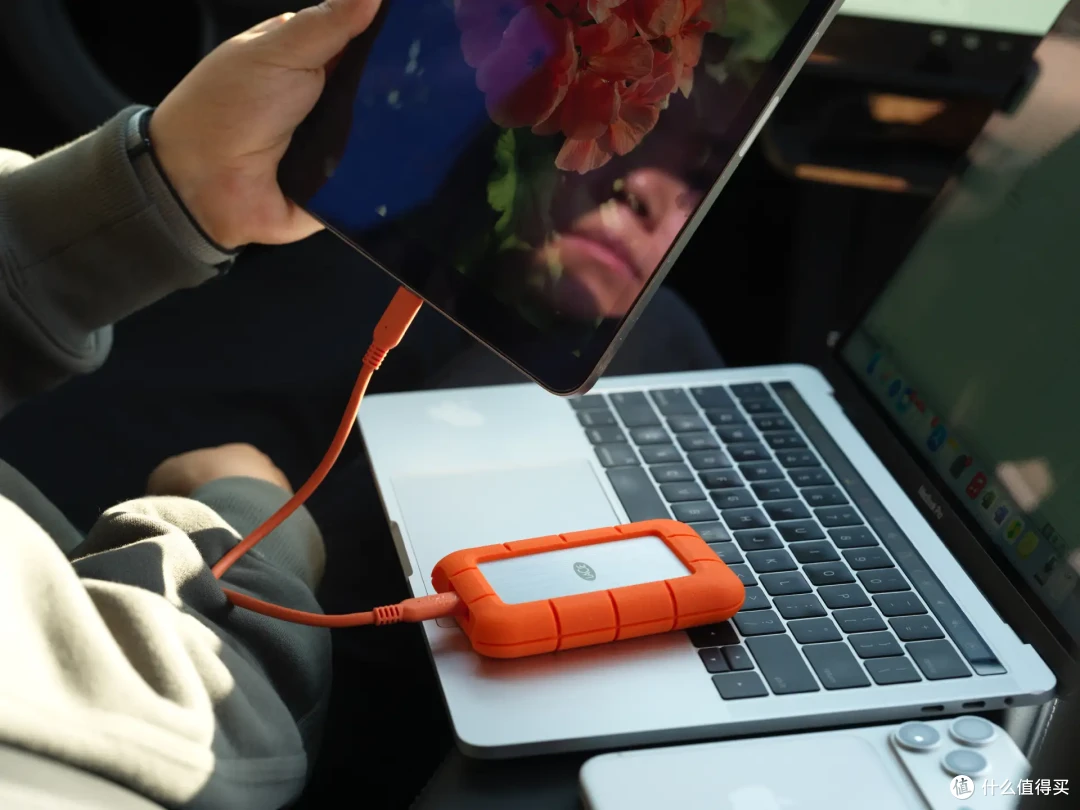 硬核玩家的终极装备|LaCie Rugged SSD4 金刚钻Plus