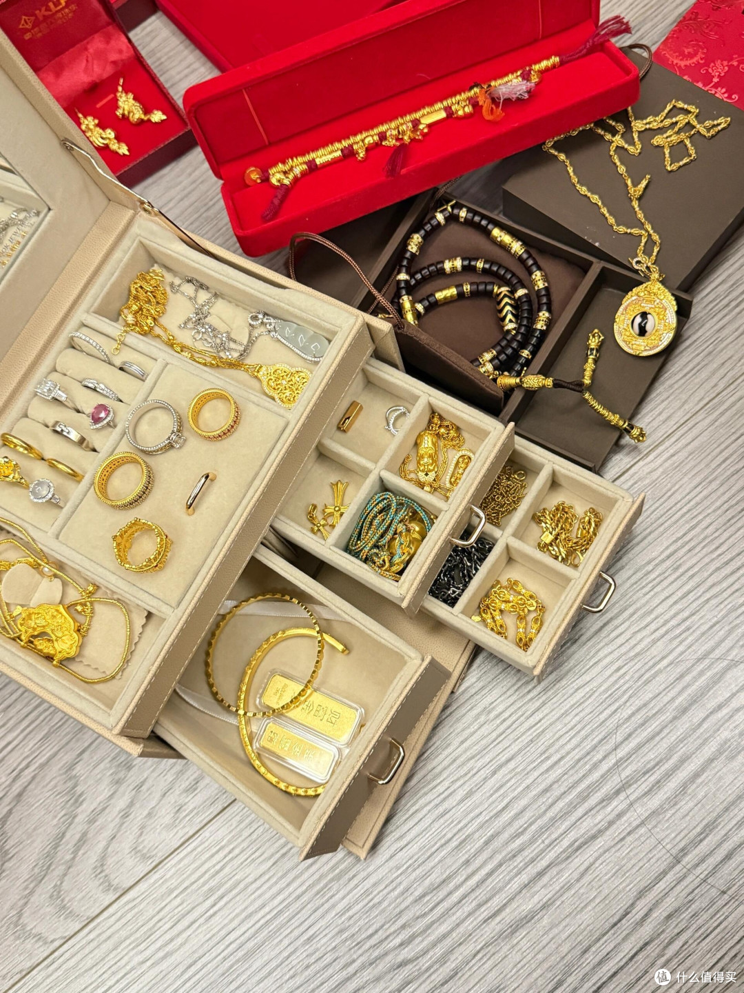 黄金税收新规终极解读:普通人购金卖金必看,首饰金已涨价!