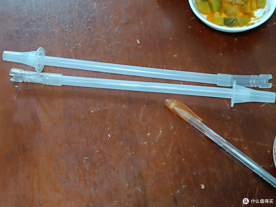 例无虚发,旧吨吨桶吸管下岗再就业:拿它做了杆能扎纸箱的吹箭