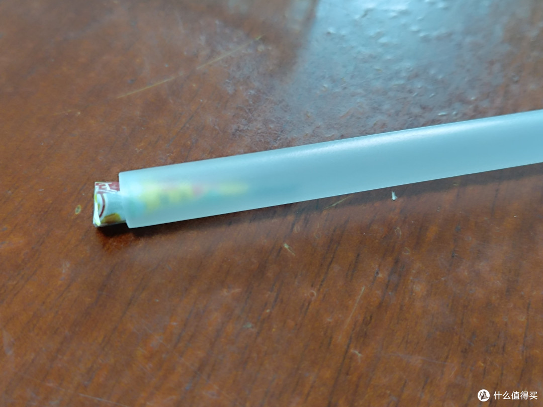 例无虚发,旧吨吨桶吸管下岗再就业:拿它做了杆能扎纸箱的吹箭