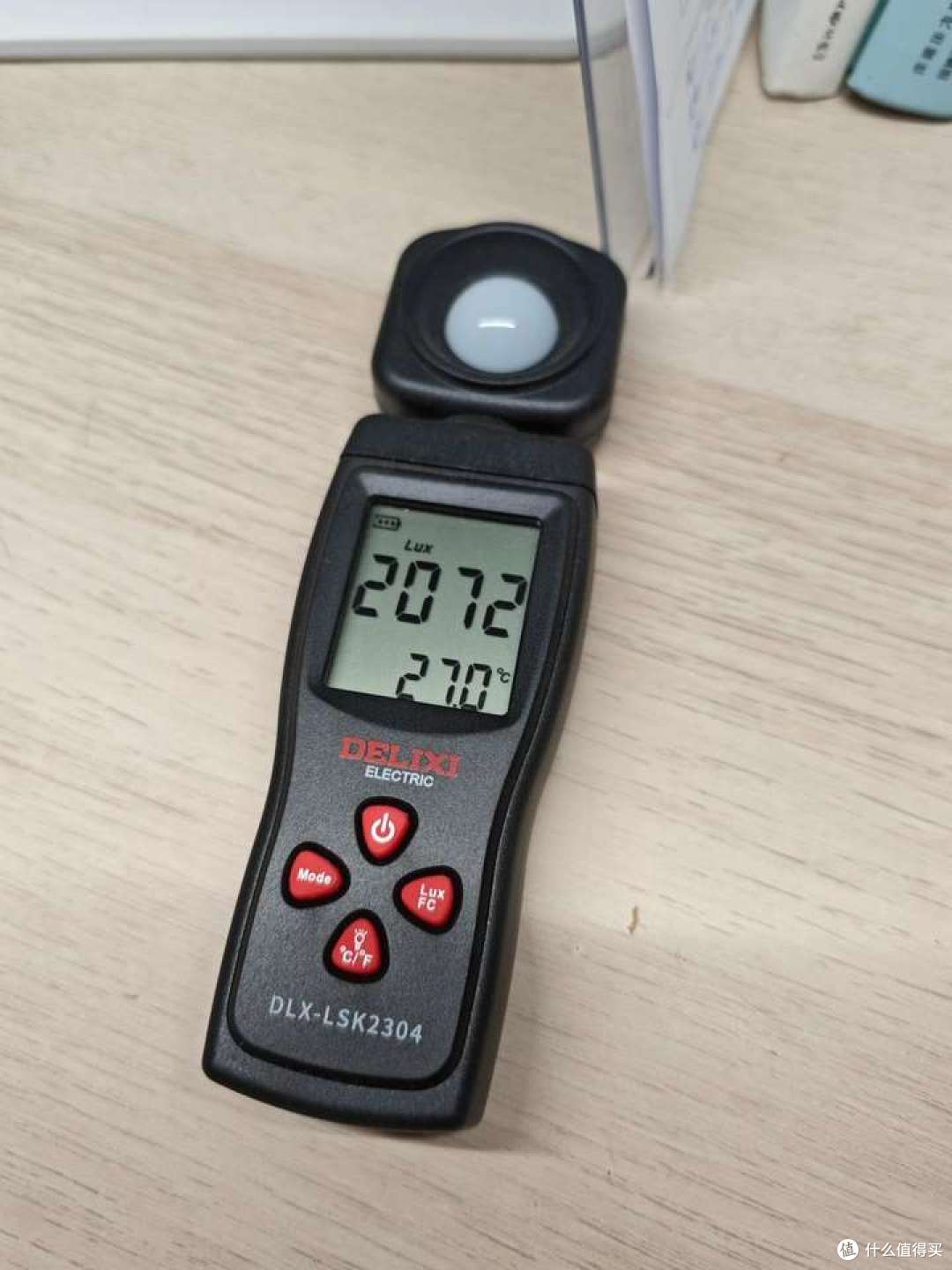 光线绵柔,隐形防眩更护眼,亲测好用的德普 Pro Plus护眼灯