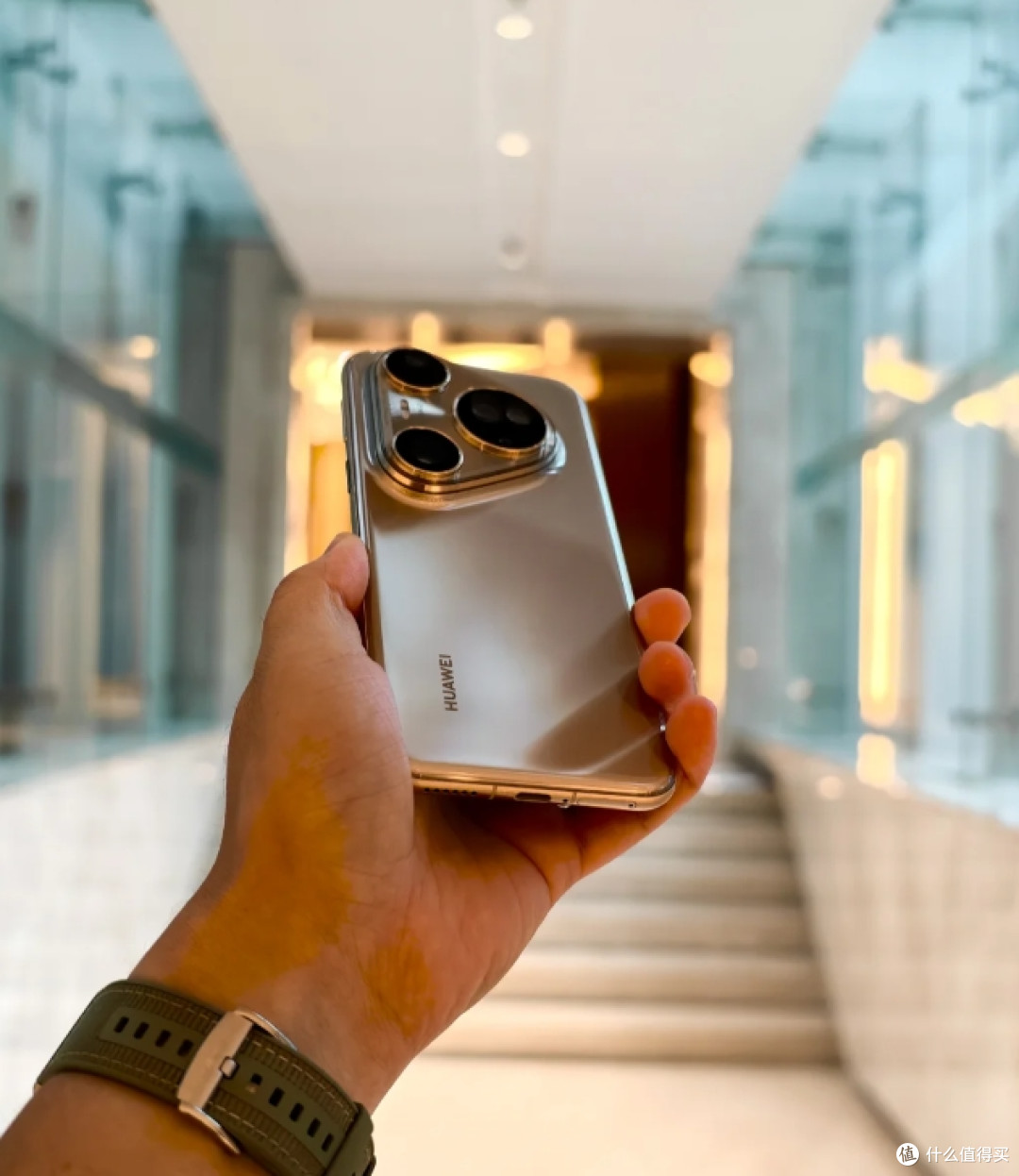 2025年拍照手机排行,第一名是OPPO,苹果只能排第三!