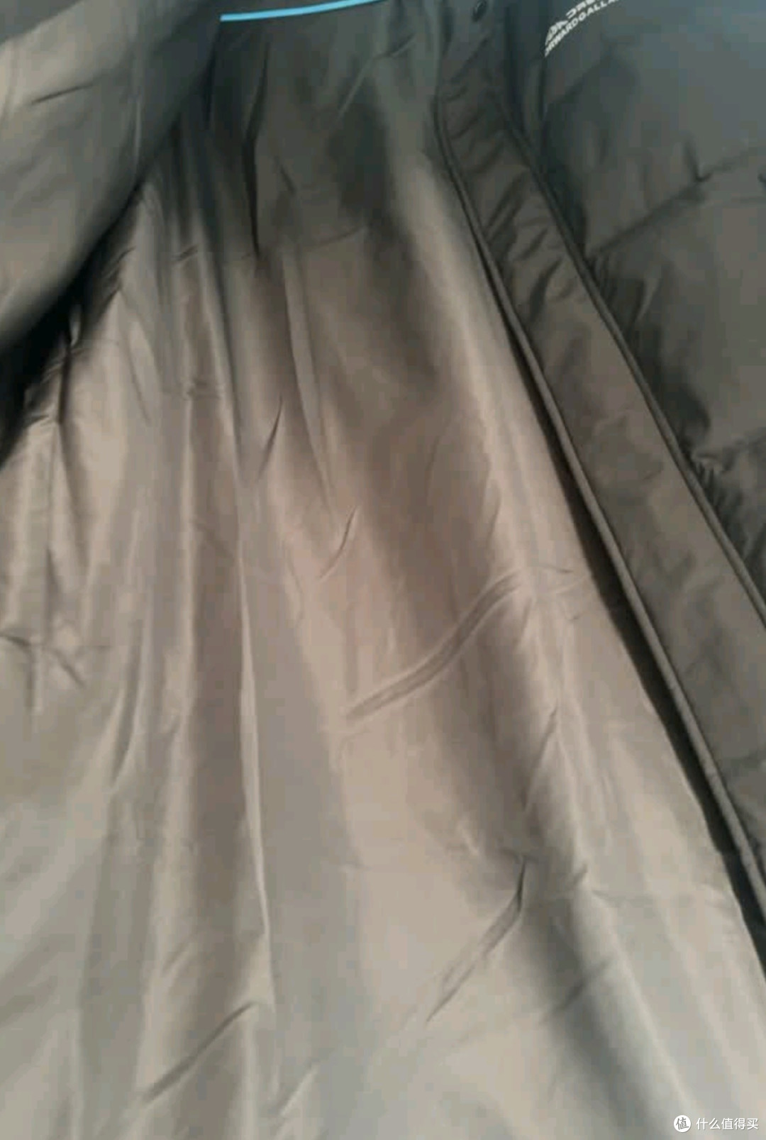 雪中飞男款羽绒服冬季高充绒过膝长款羽绒衣温暖连帽上衣