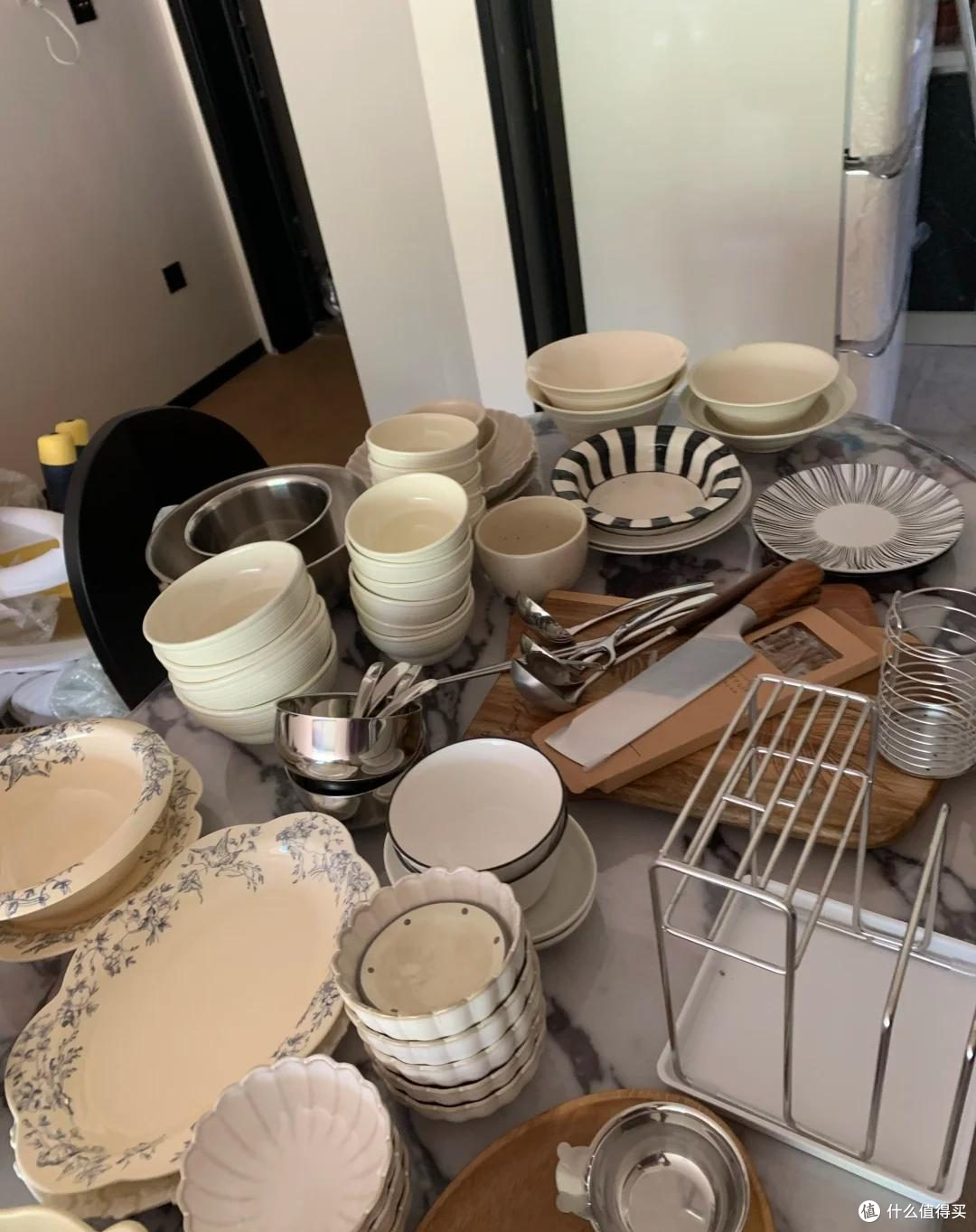 生活中断舍离后才发现,家居用品“只囤不用”,也是极大的浪费!