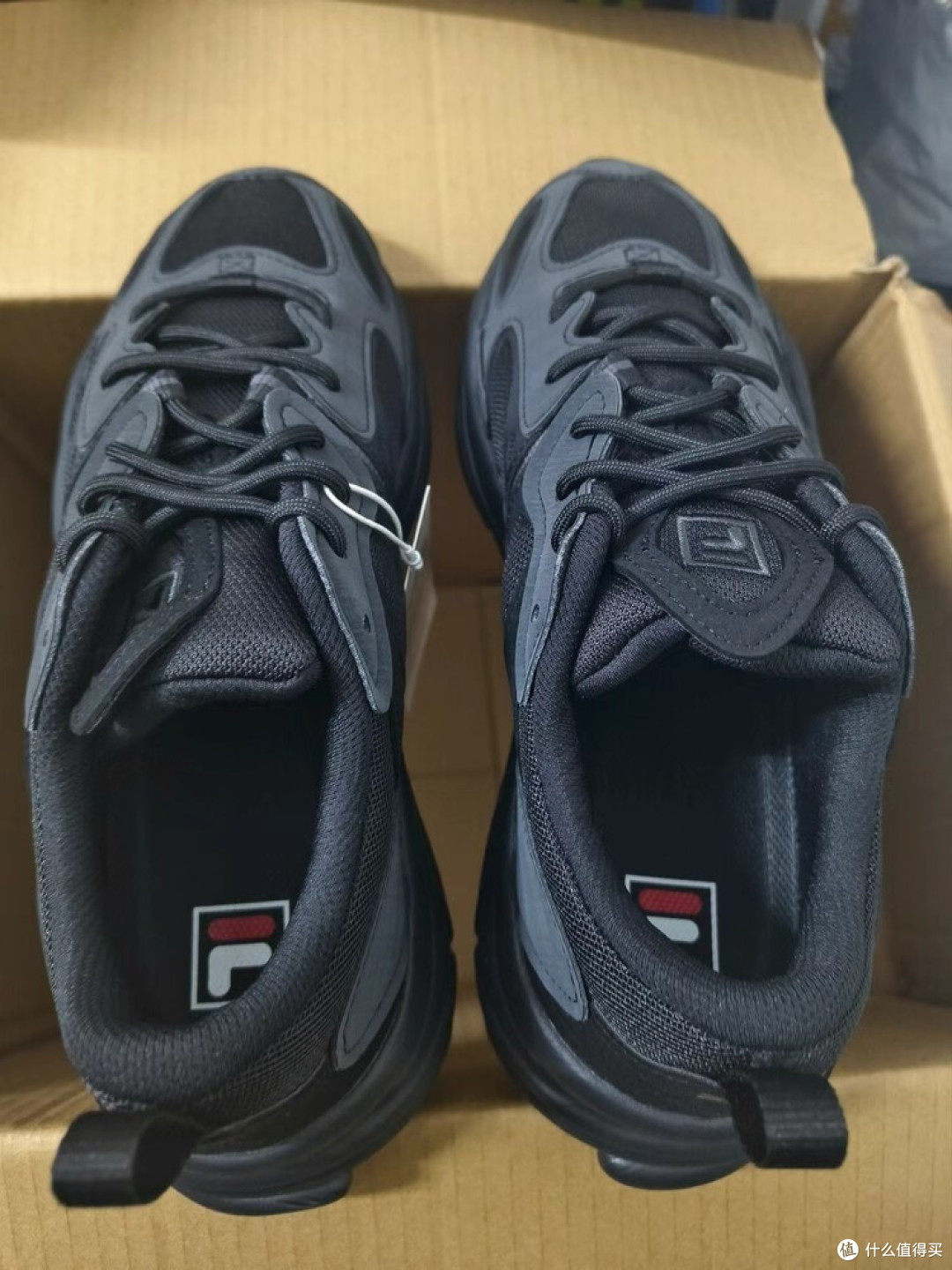 双十一购FILA:舒适与实用兼备