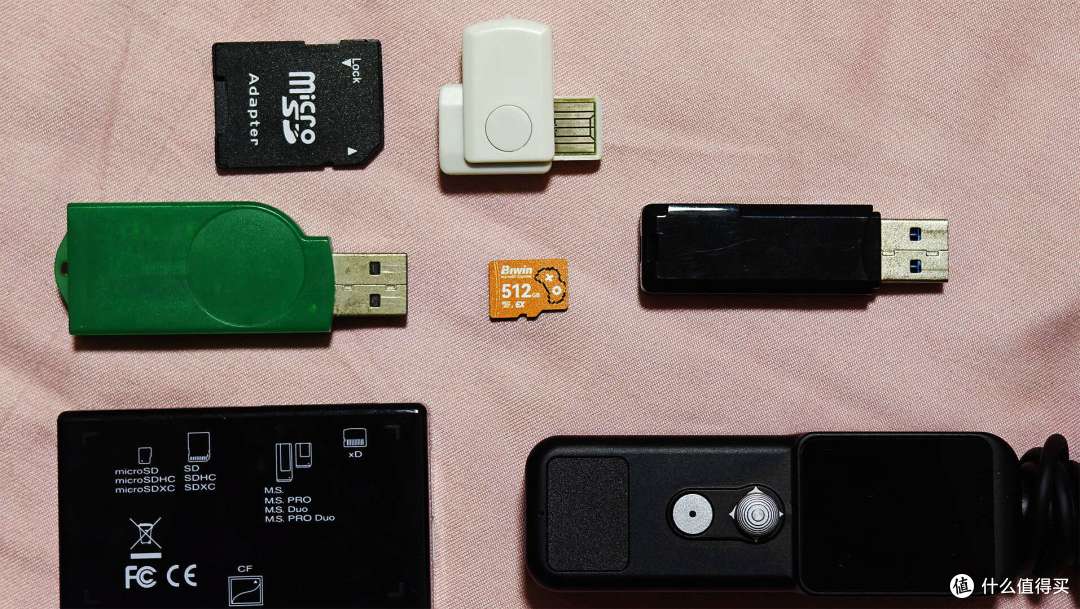 Switch2必选搭档 - 佰维ME300 microSD Express存储卡