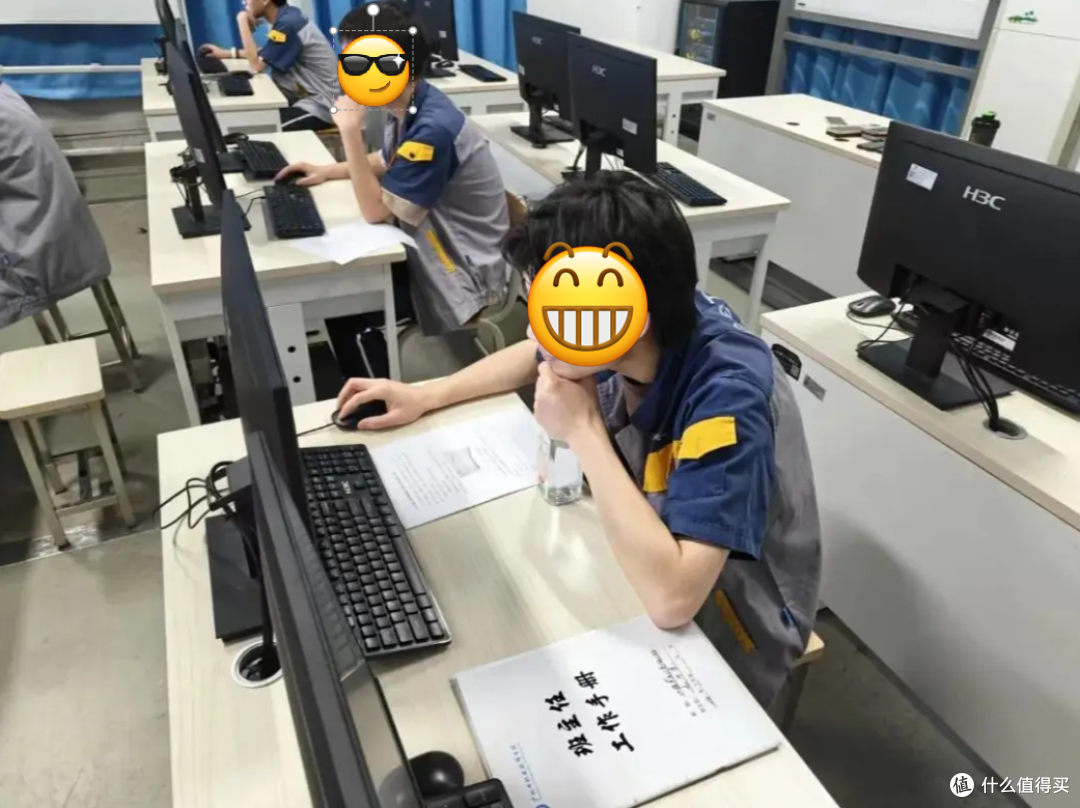 未来的中国,最值钱的不是房和车,这4样才是“硬通货”!
