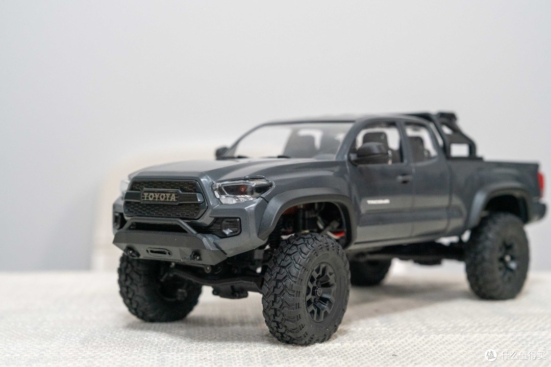 fms 1/24 丰田Tacoma 塔科马——小比例的大皮卡