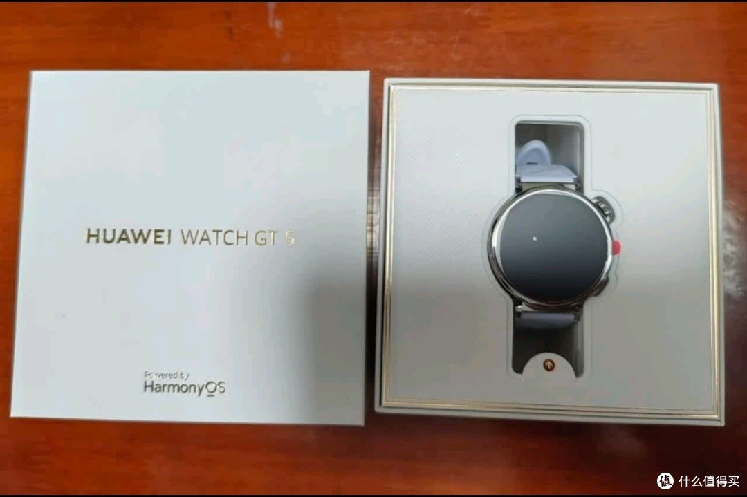 HUAWEI WATCH GT 5珍珠白:玄玑感知系统开启情绪健康管理新纪元