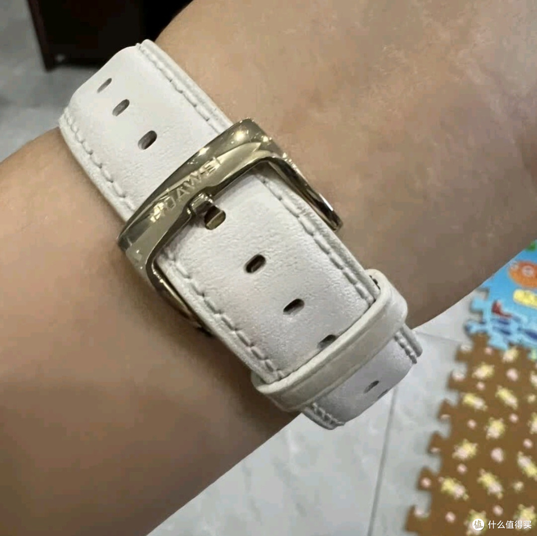 HUAWEI WATCH GT 5珍珠白:玄玑感知系统开启情绪健康管理新纪元