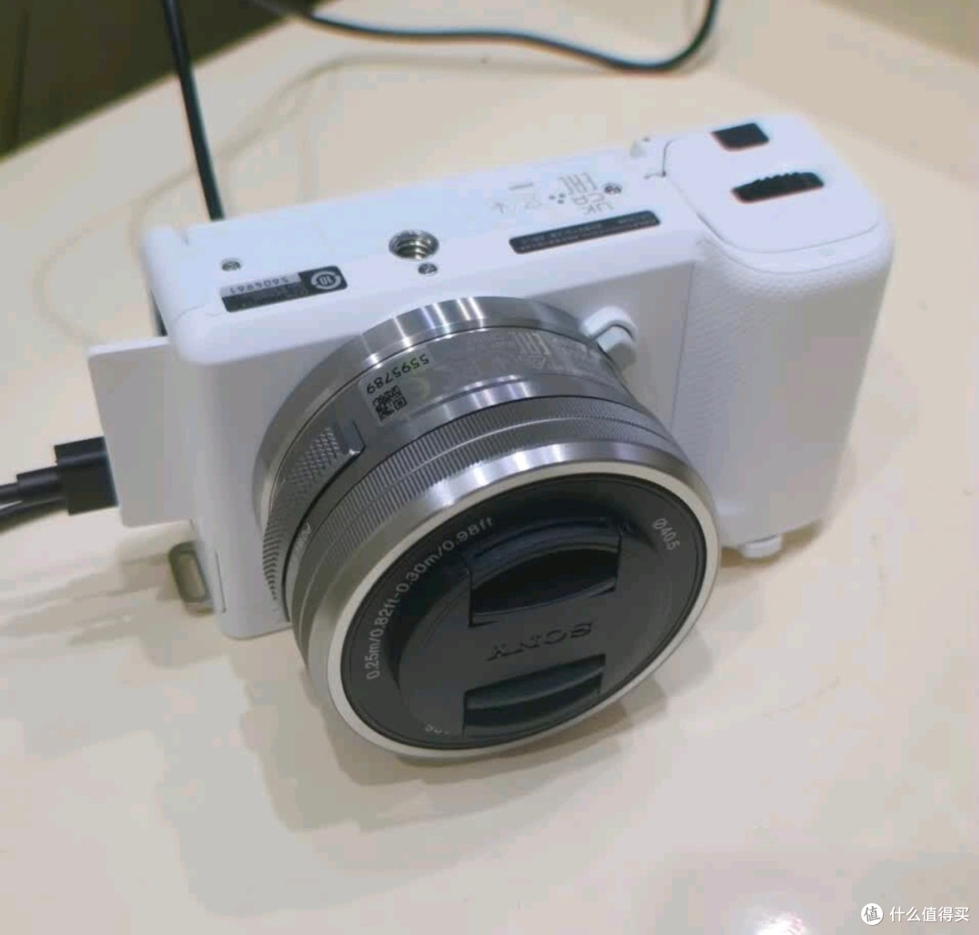 索尼ZV-E10K白色套机,vlog党福音