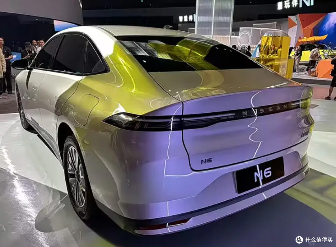 “廉价版N7”?捅破合资品牌的“溢价”天花板,插混中型车日产N6