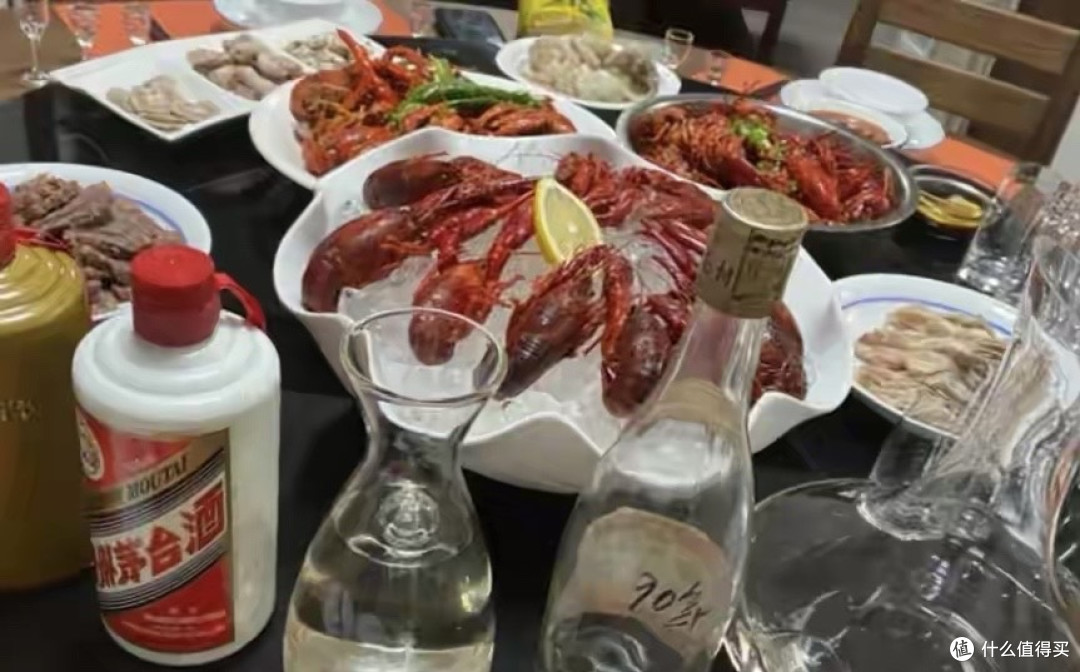 酒文化要废了! 当白酒失去社交与投资属性,它还剩下什么?