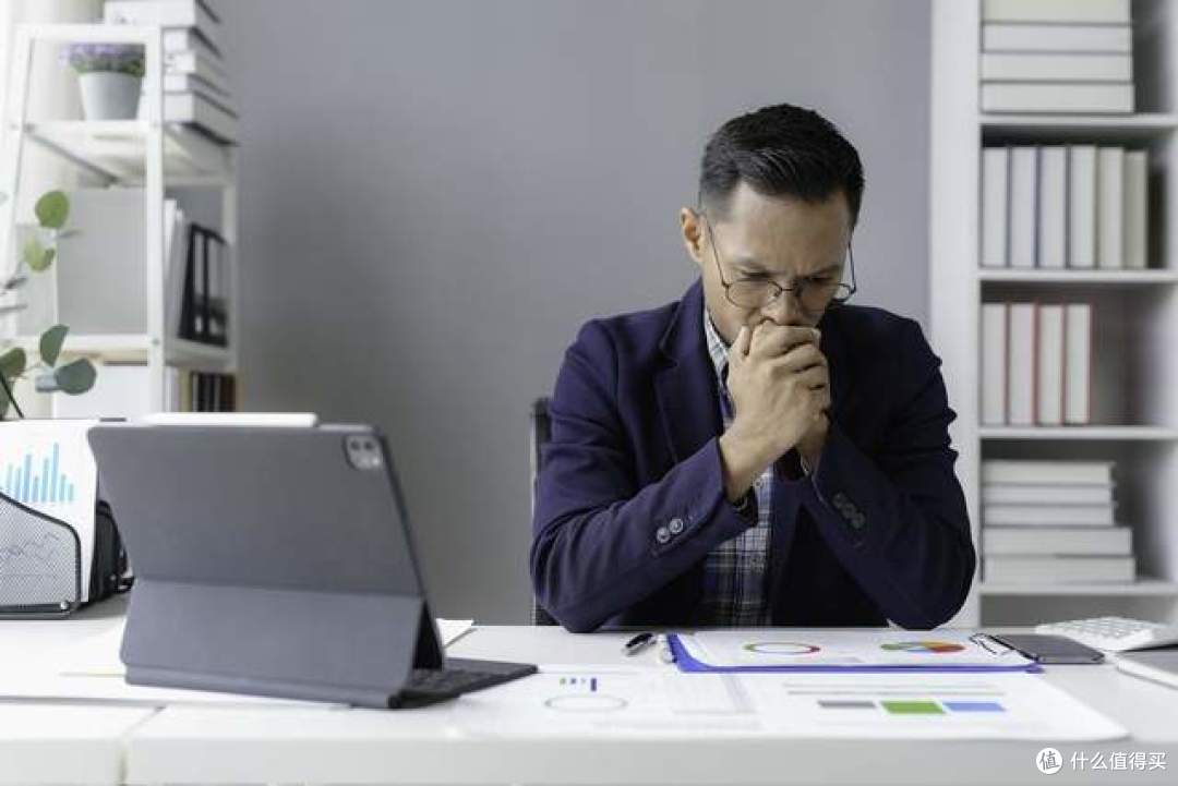 中年男人“返贫五件套”,你又沾了哪几件?