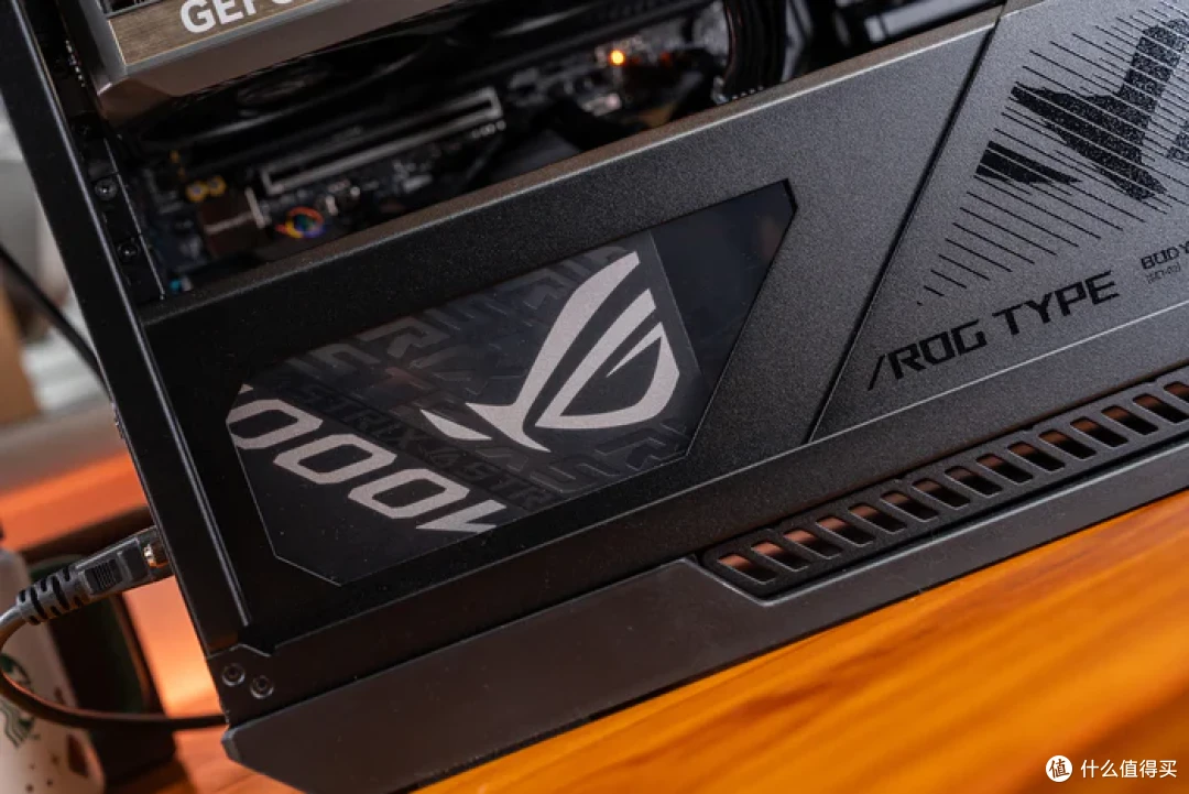 太阳神焕新版+华硕 ROG X870E APEX+索泰 5090D SOLID 装机分享