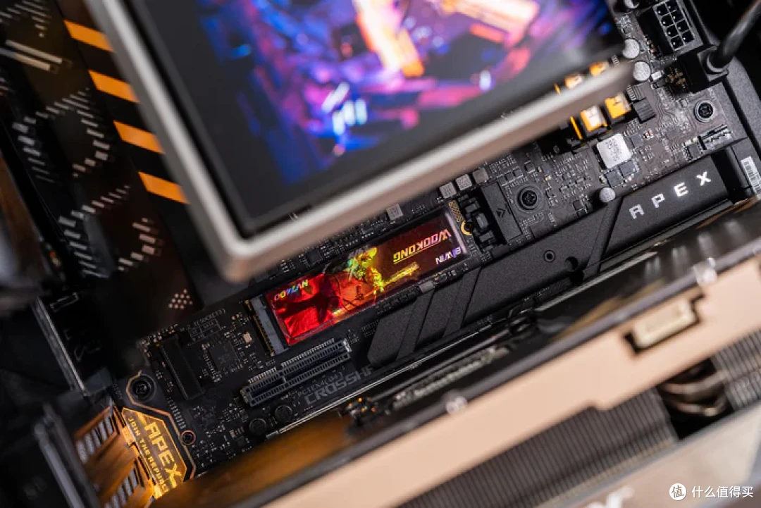 太阳神焕新版+华硕 ROG X870E APEX+索泰 5090D SOLID 装机分享