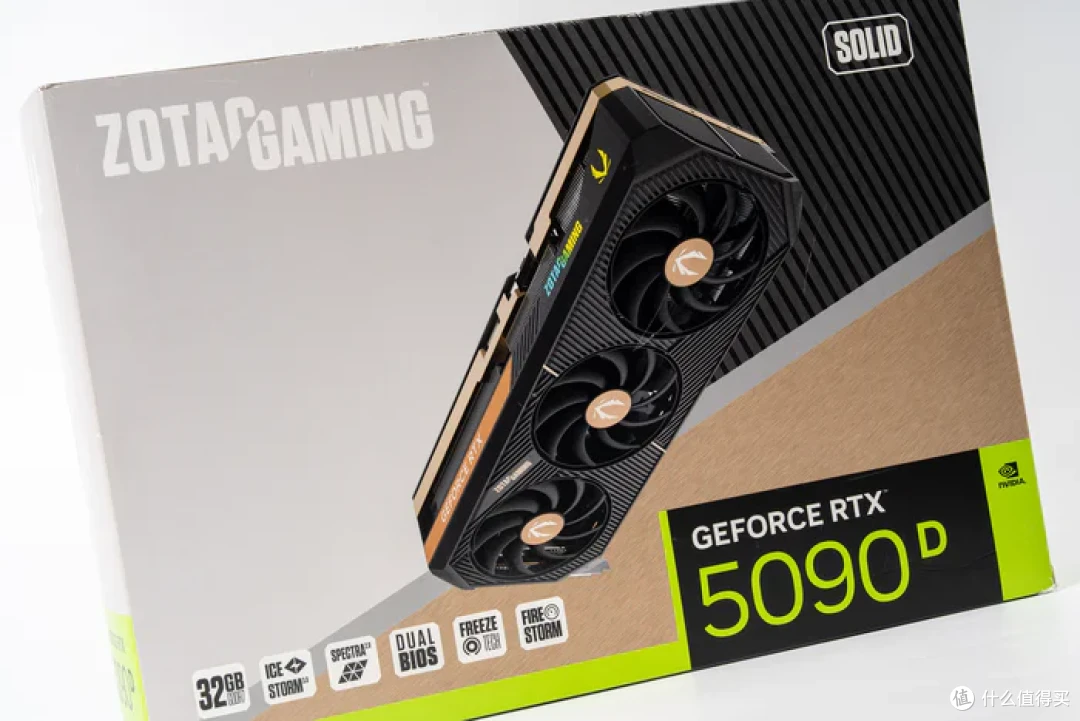 太阳神焕新版+华硕 ROG X870E APEX+索泰 5090D SOLID 装机分享