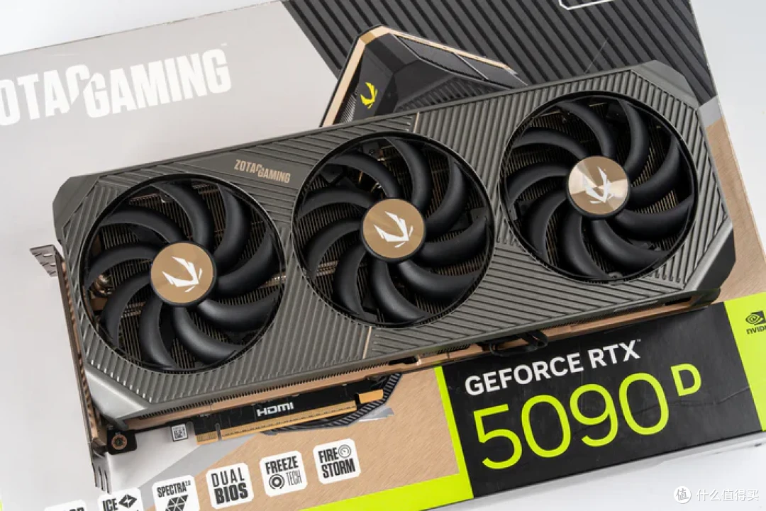 太阳神焕新版+华硕 ROG X870E APEX+索泰 5090D SOLID 装机分享