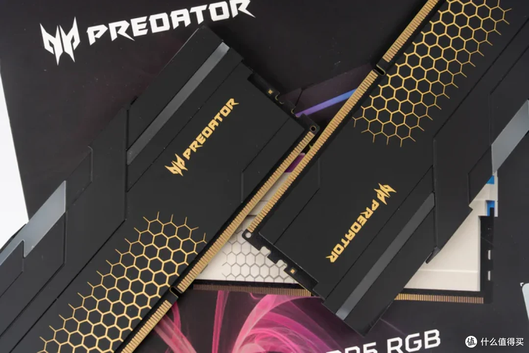 太阳神焕新版+华硕 ROG X870E APEX+索泰 5090D SOLID 装机分享