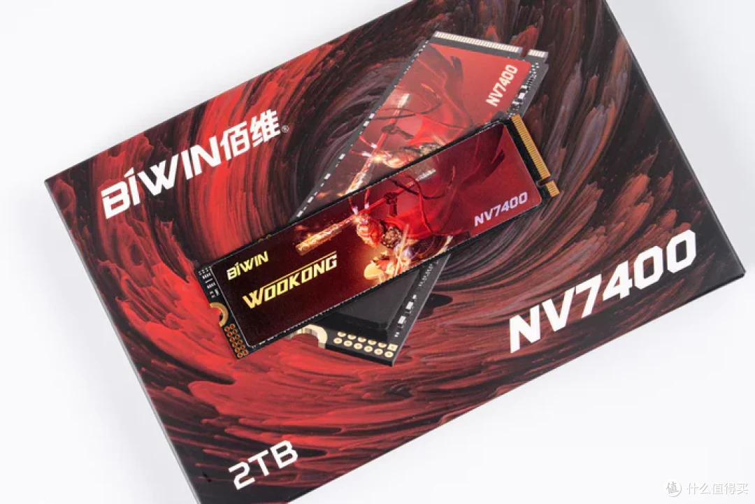 太阳神焕新版+华硕 ROG X870E APEX+索泰 5090D SOLID 装机分享