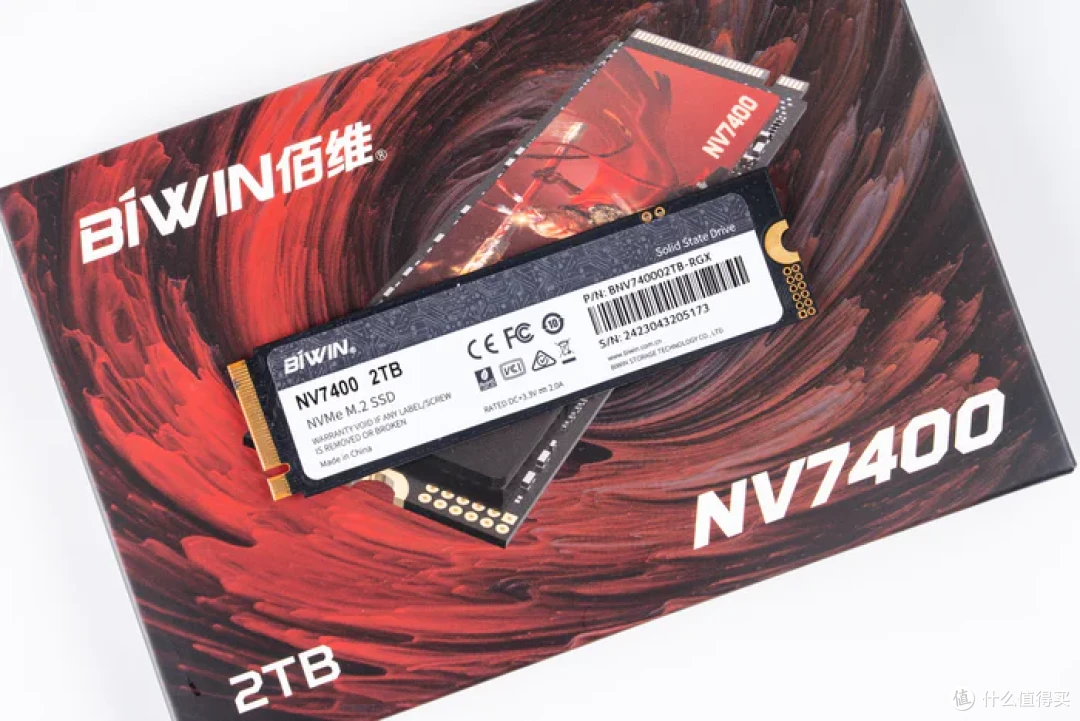 太阳神焕新版+华硕 ROG X870E APEX+索泰 5090D SOLID 装机分享