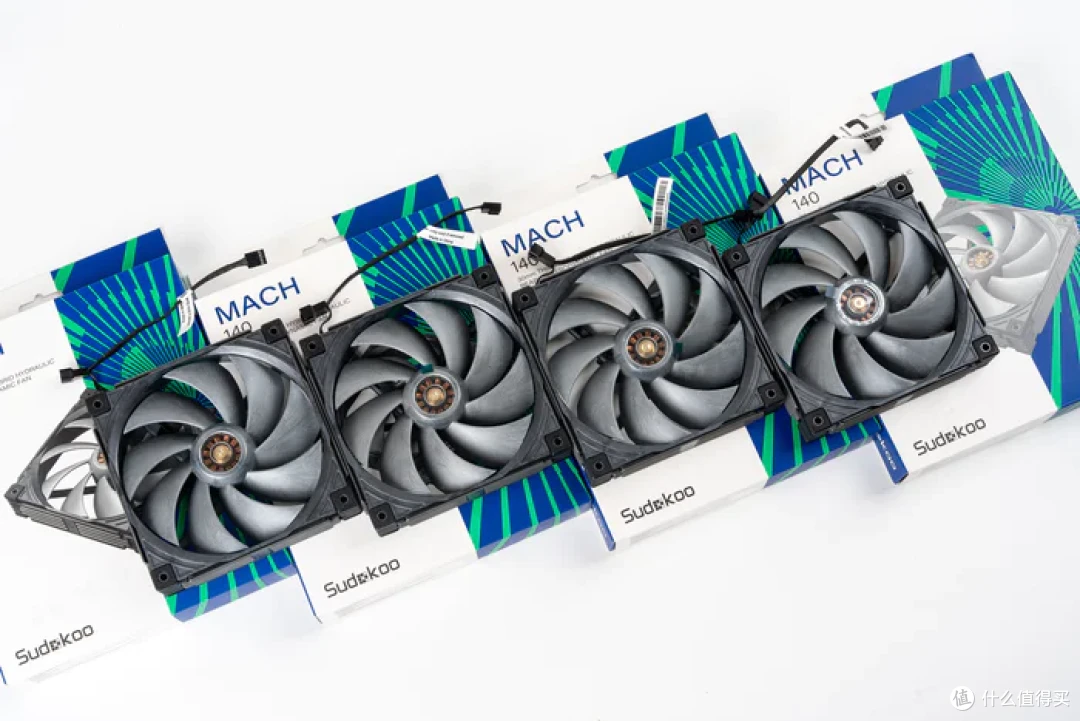 太阳神焕新版+华硕 ROG X870E APEX+索泰 5090D SOLID 装机分享